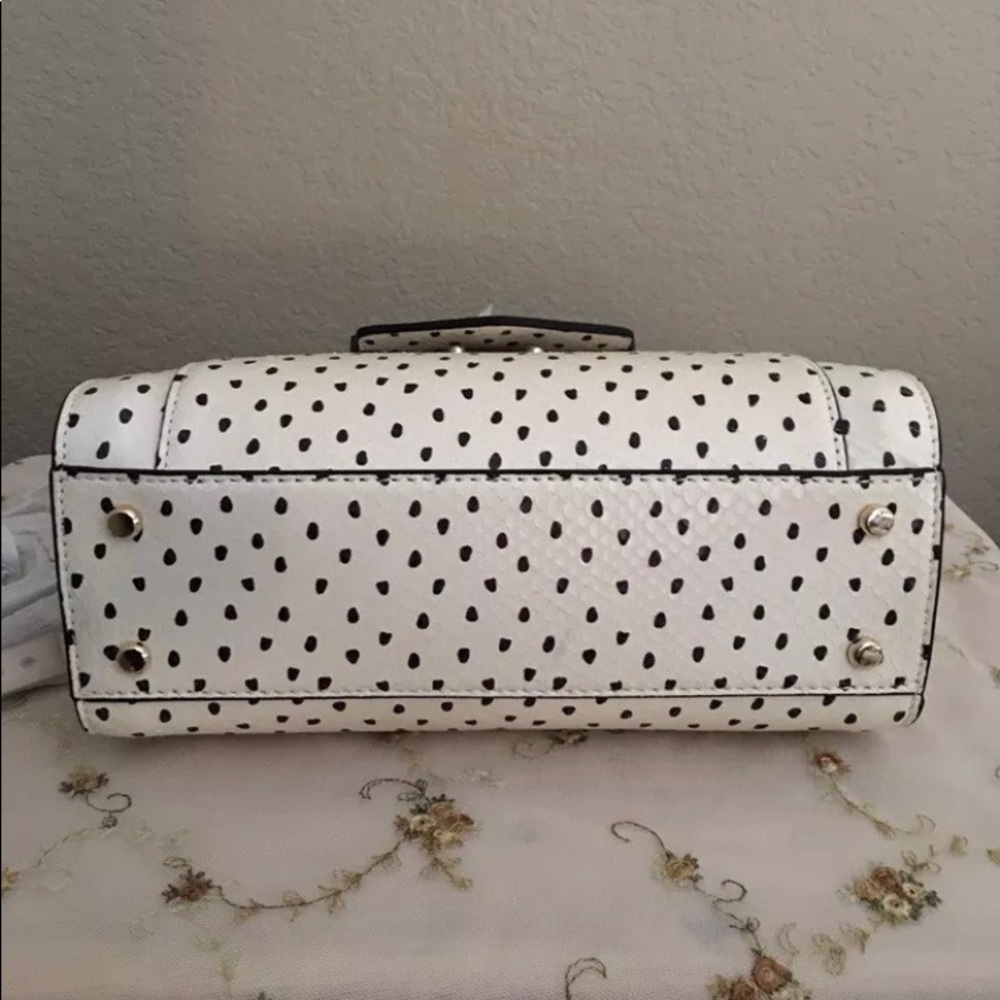 NWT Kate Spade cross body leather purse. 👜🛍 - Picture 8 of 8